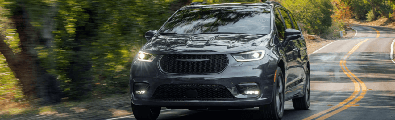 2026 Chrysler Pacifica Near Des Moines Family Travel Guide