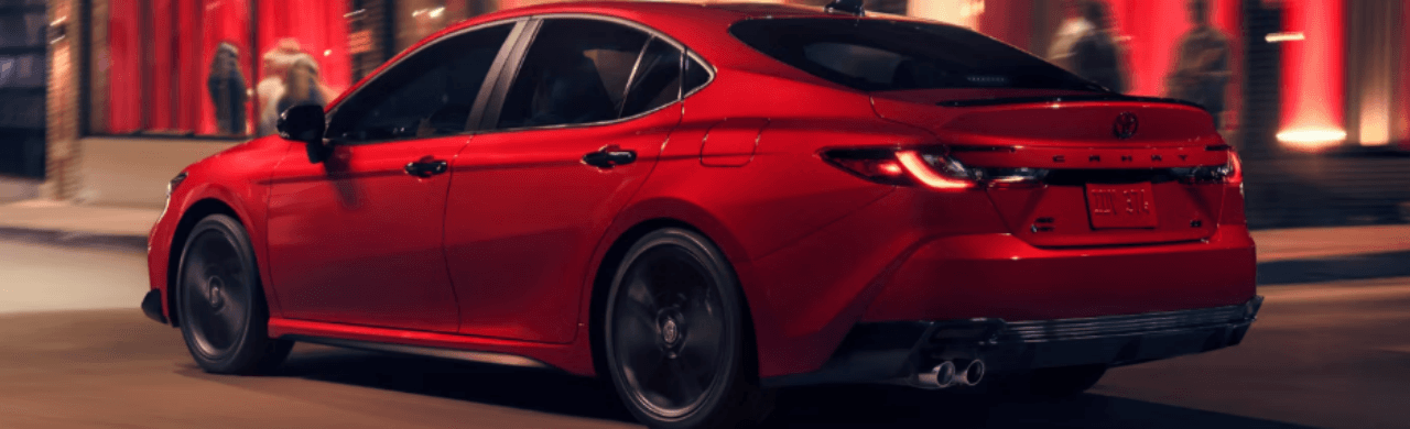 Why Des Moines Drivers Love the 2026 Toyota Camry Hybrid’s Efficiency