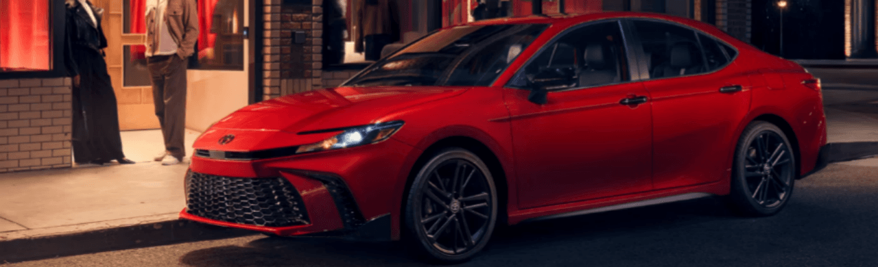 Compare the 2026 Toyota Camry Hybrid near Des Moines — Efficiency Redefined