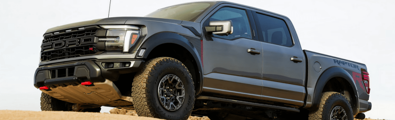 Ford F-150 vs Silverado Near Des Moines: A Complete Comparison