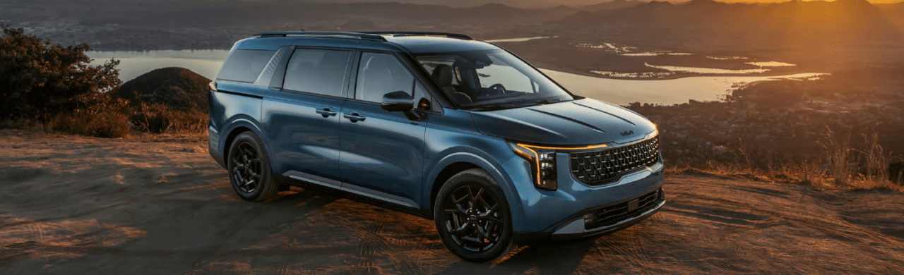Kia Carnival vs 3-Row SUVs Near Des Moines: Family Guide