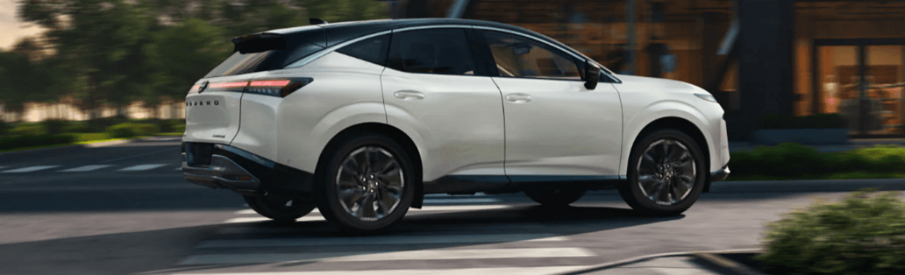 2-Row SUVs Near Des Moines: Why Nissan Murano Stands Out